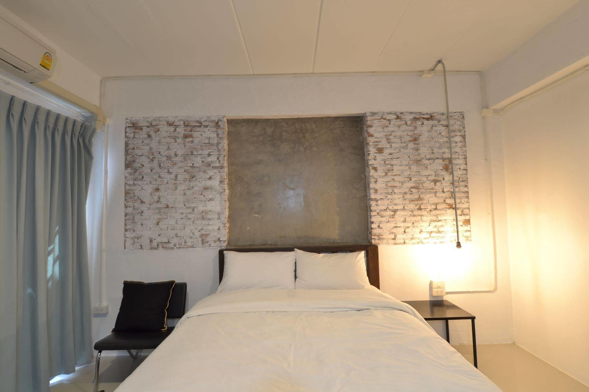 Isleep Guesthouse Chiang Mai Exterior foto